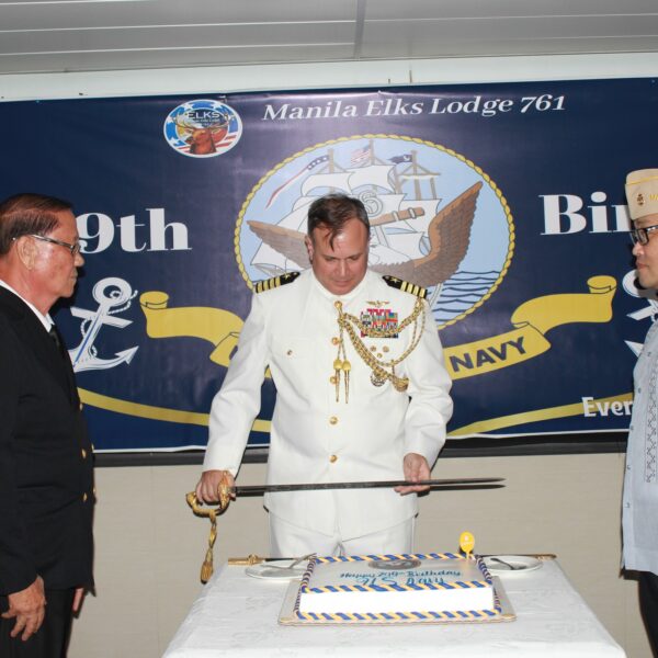 249th US Navy Birthday, Cake Cutting